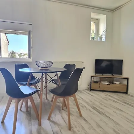 Apartment Le Thanaron - Parking Bourg-les-Valence